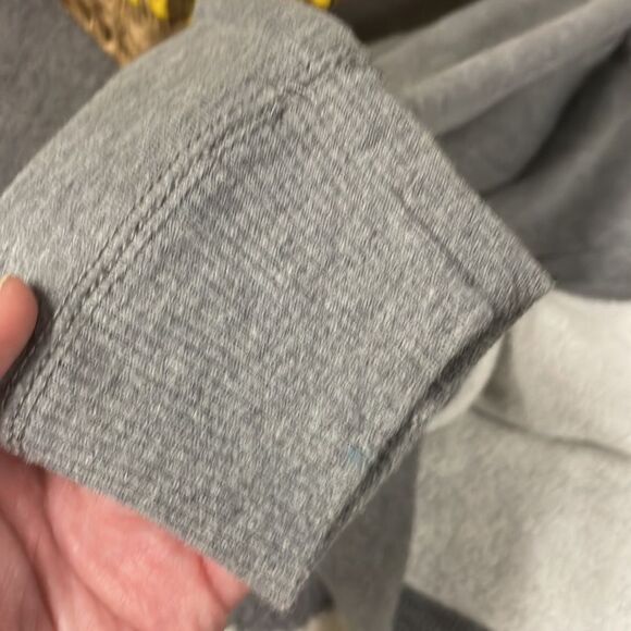 Hollister Bundle - Picture 12 of 13